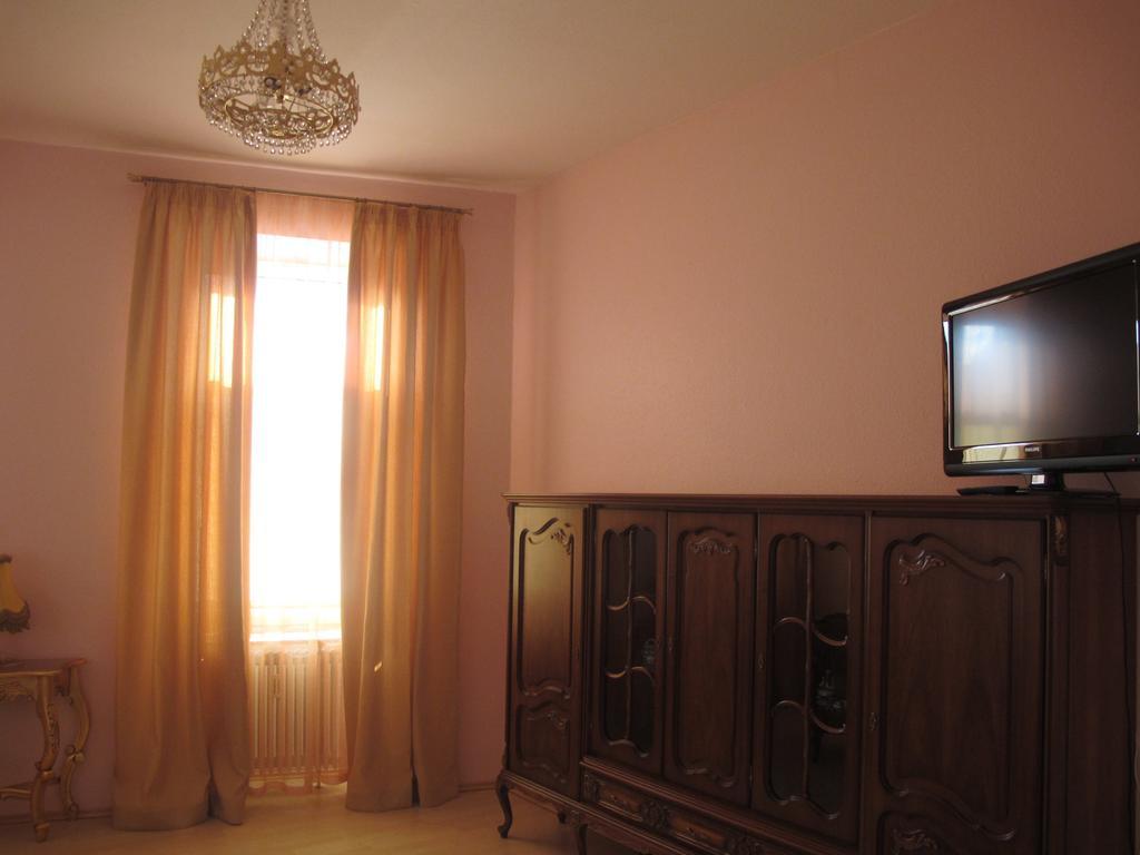里贝沃安特肯公寓 巴登-巴登 客房 照片